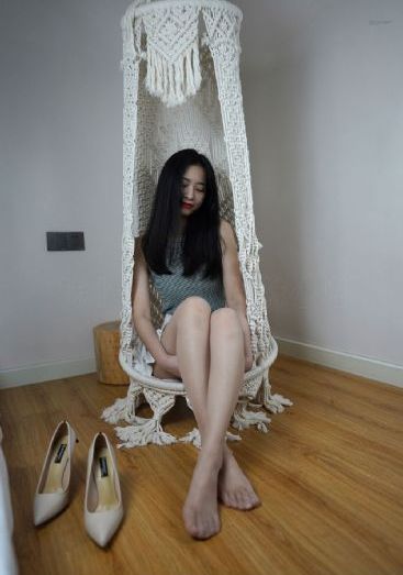 少婦激情在線_劇情片免費在線播放