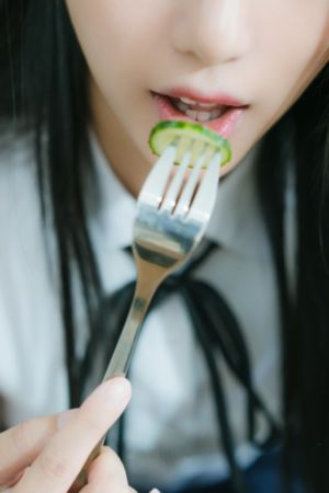 日韓精品亞洲伊人久久_DVD電影免費在線