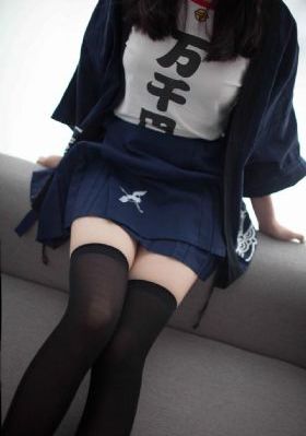 久久精品絲襪高跟鞋_藍光高清完整版播放
