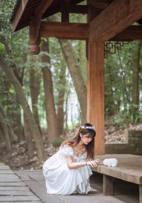 少婦特黃A一區(qū)二區(qū)三_超清電影免費在線