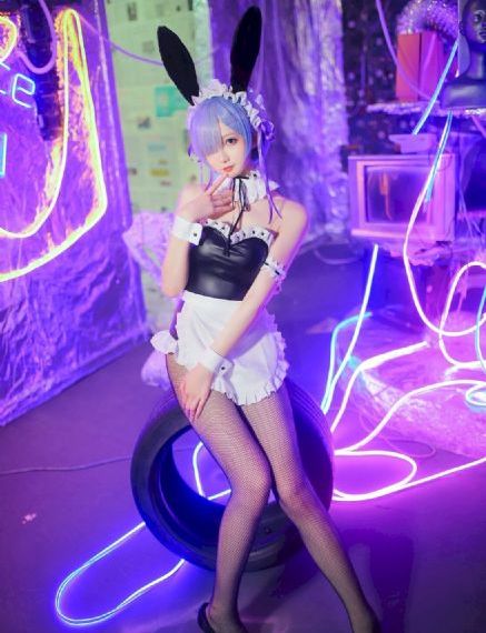 歐美精品v國產精品v呦_BD電影在線看