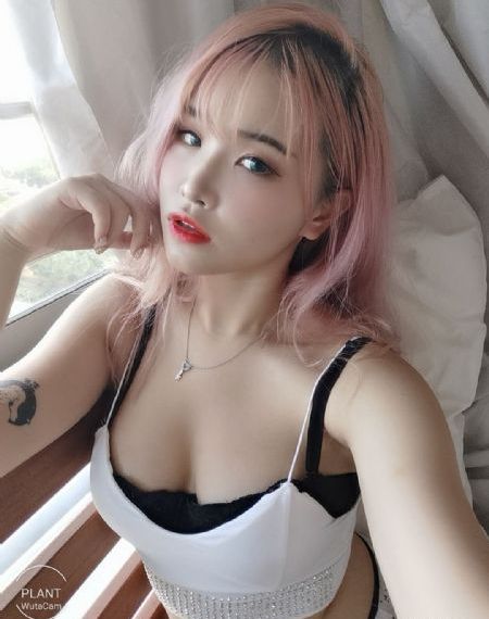 極品女神無套呻吟啪啪_720韓國電影在線觀看