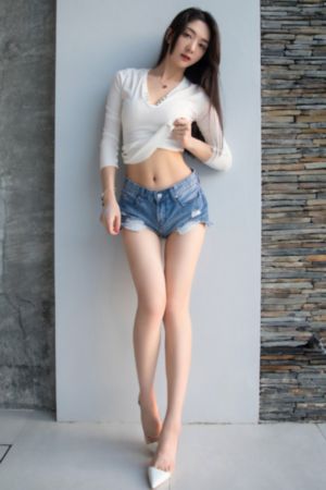 潘金蓮一級婬片AAA毛片稱赫英_1080P手機在線看