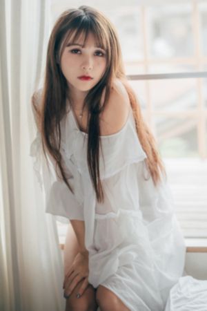 美女靠逼視頻_完整視頻大全
