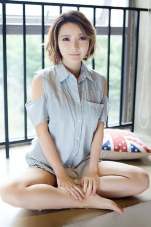 放蕩艷婦的瘋狂呻吟中文視頻_BD英語在線視頻觀看