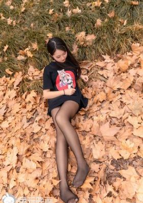 蜜臀AV人妻國產精品系列53_國產劇在線播放