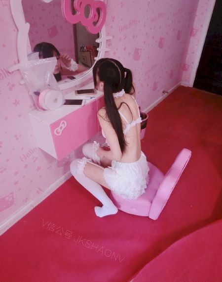 av在線直播觀看_超清高清完整版播放