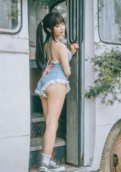 色多多成視頻人在線觀看_1080完整在線觀看