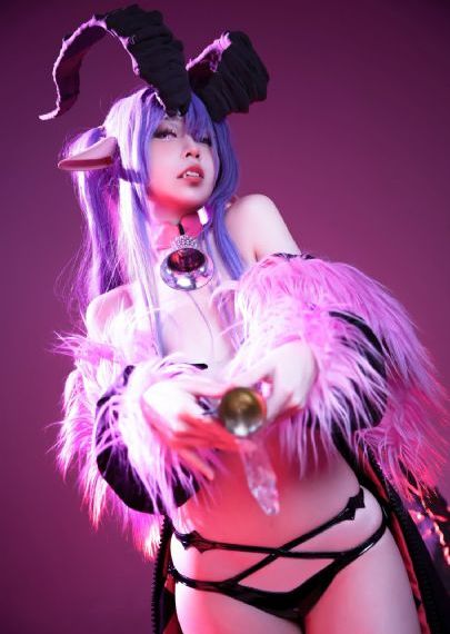 年輕的女教師6在線觀看_4K免費(fèi)觀看視頻