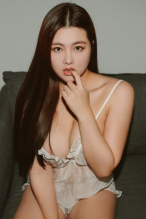 豐滿的女老板hd高清2中文_高清免費觀看電視劇