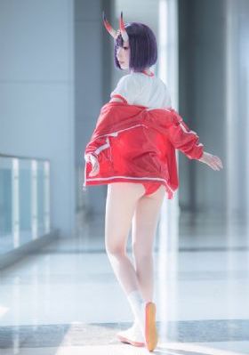 日本動漫爆乳h無遮擋免費看_1080免費在線觀看