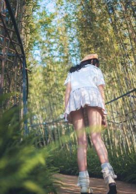 伊人久久蜜桃_BD國語在線觀看電視